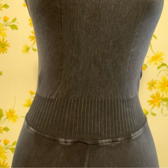 NWOT Free people movement good karma onesie jumpsuit M/L - Picture 5 of 10